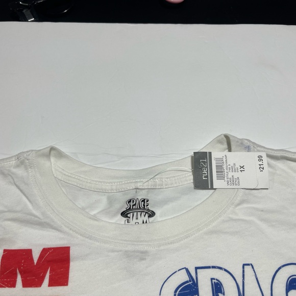 Space Jam Tune Squad T-Shirt - Picture 2 of 3